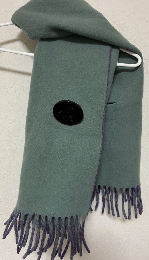 ヴィヴィアンウエストウッド　リバーシブル　ボタン付きウールストールマフラー正規品