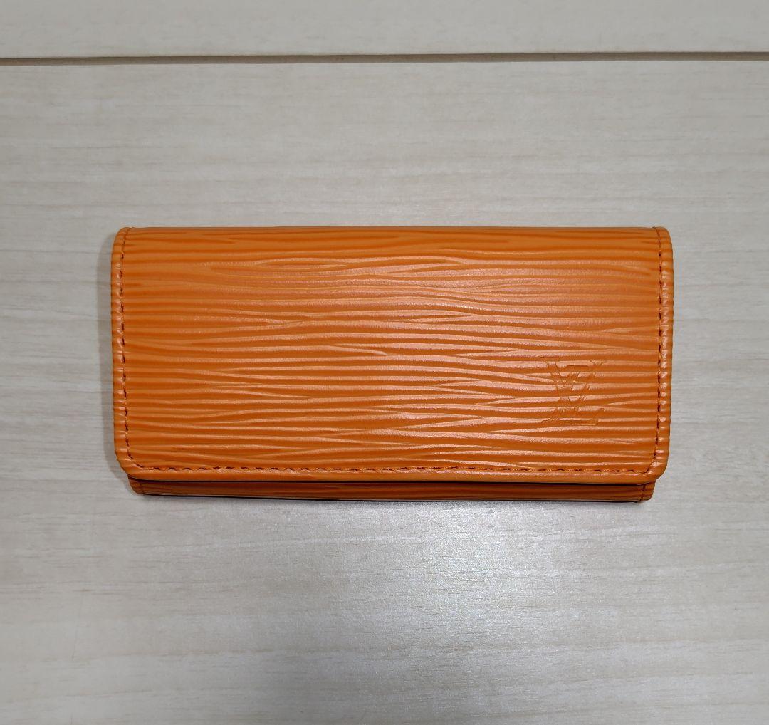 ［新品未使用］ルイヴィトンのキーケースです