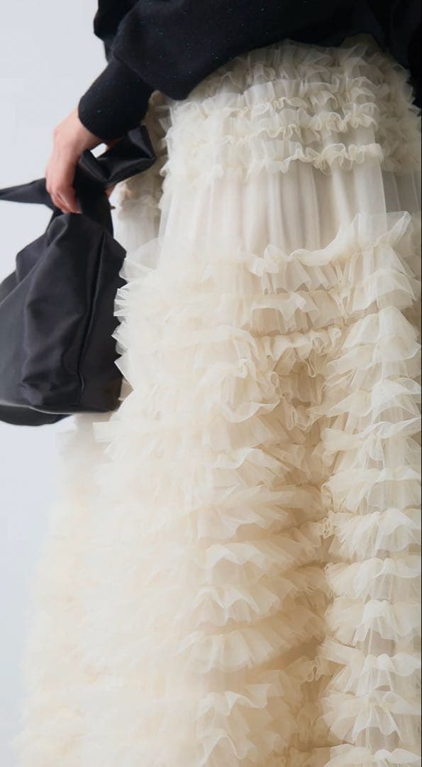 【即納】ホイップチュールティアードスカート アイボリー　Frene 同型