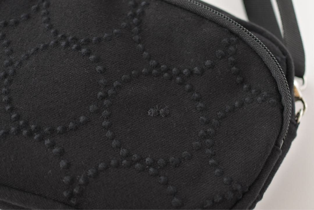 ミナペルホネン　dopタンバリンのカンガルーバッグ