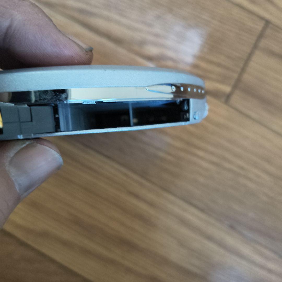 ポータブルプレーヤー SONY D-E01