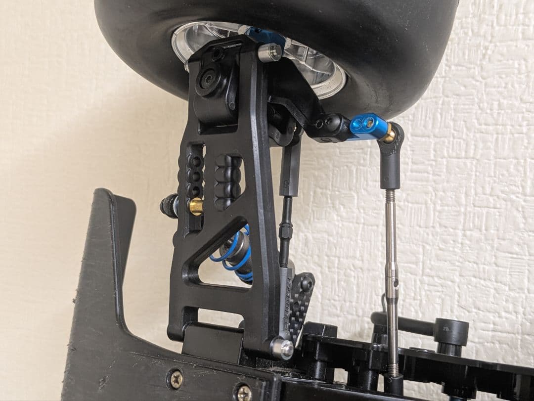 タミヤ WT01 カスタムシャーシ レストア済み