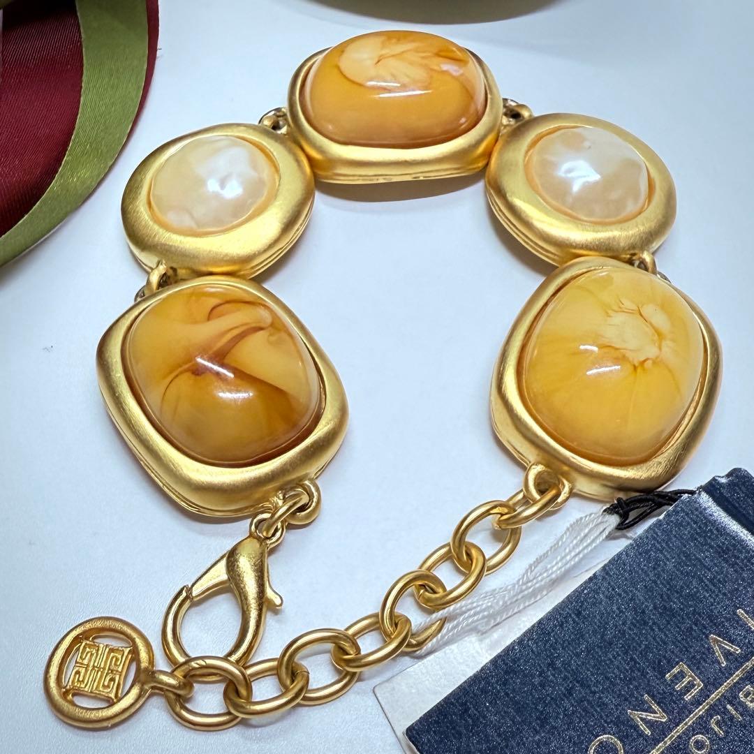 【超希少】新品未使用GIVENCHY ジバンシ　ゴールド　ブレスレット　重厚