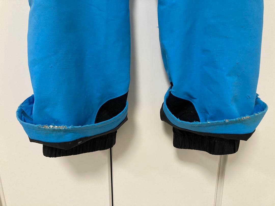 オンヨネ　スキーウェア SS 160cm 上下セット　青/緑