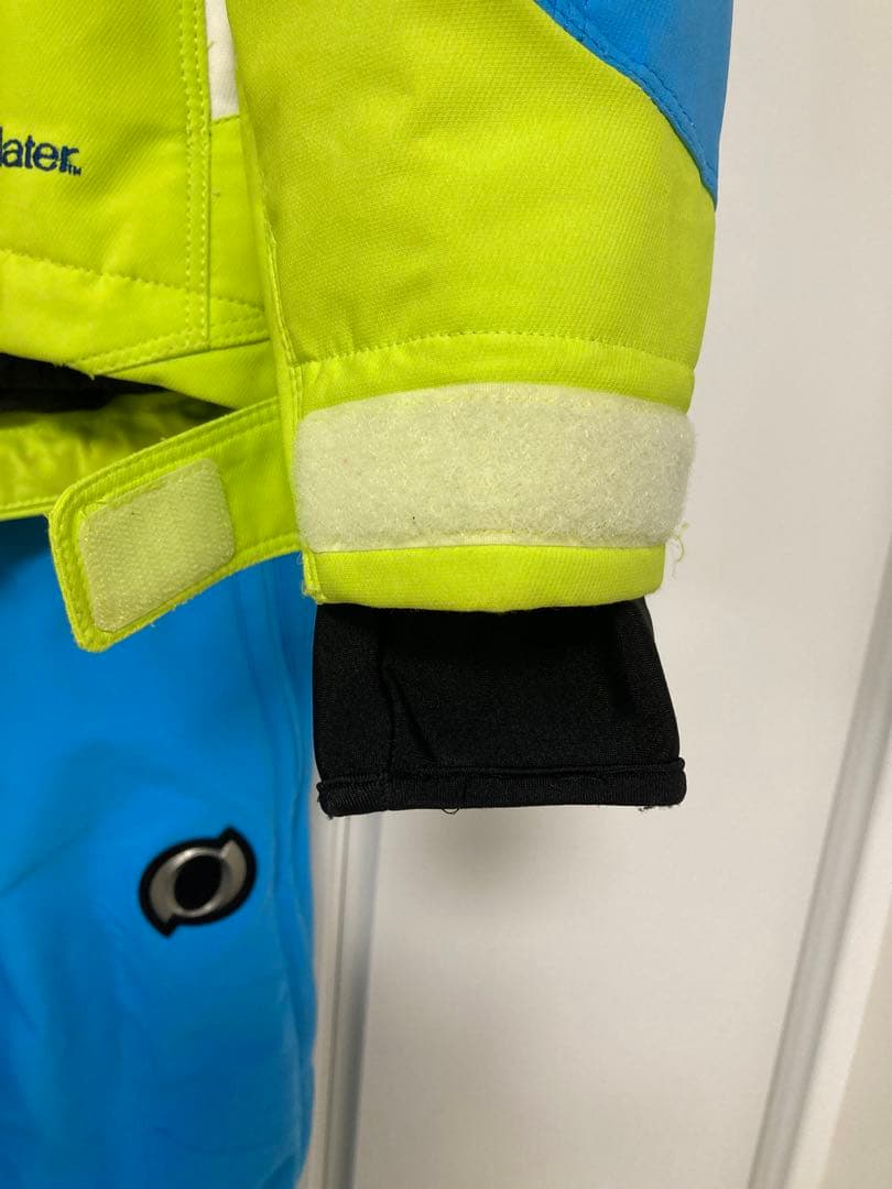 オンヨネ　スキーウェア SS 160cm 上下セット　青/緑