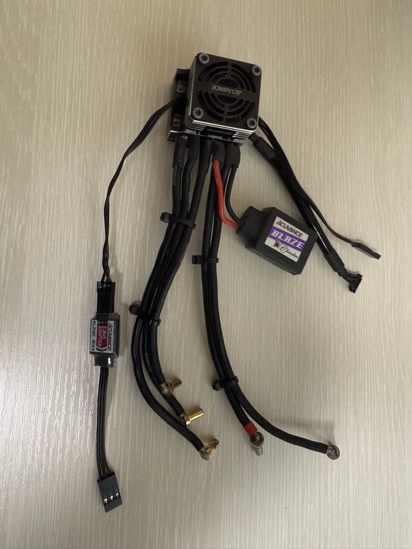 アキュバンス ジャービスxx ブレイズキャパシタ sbusリンク 各端子付き