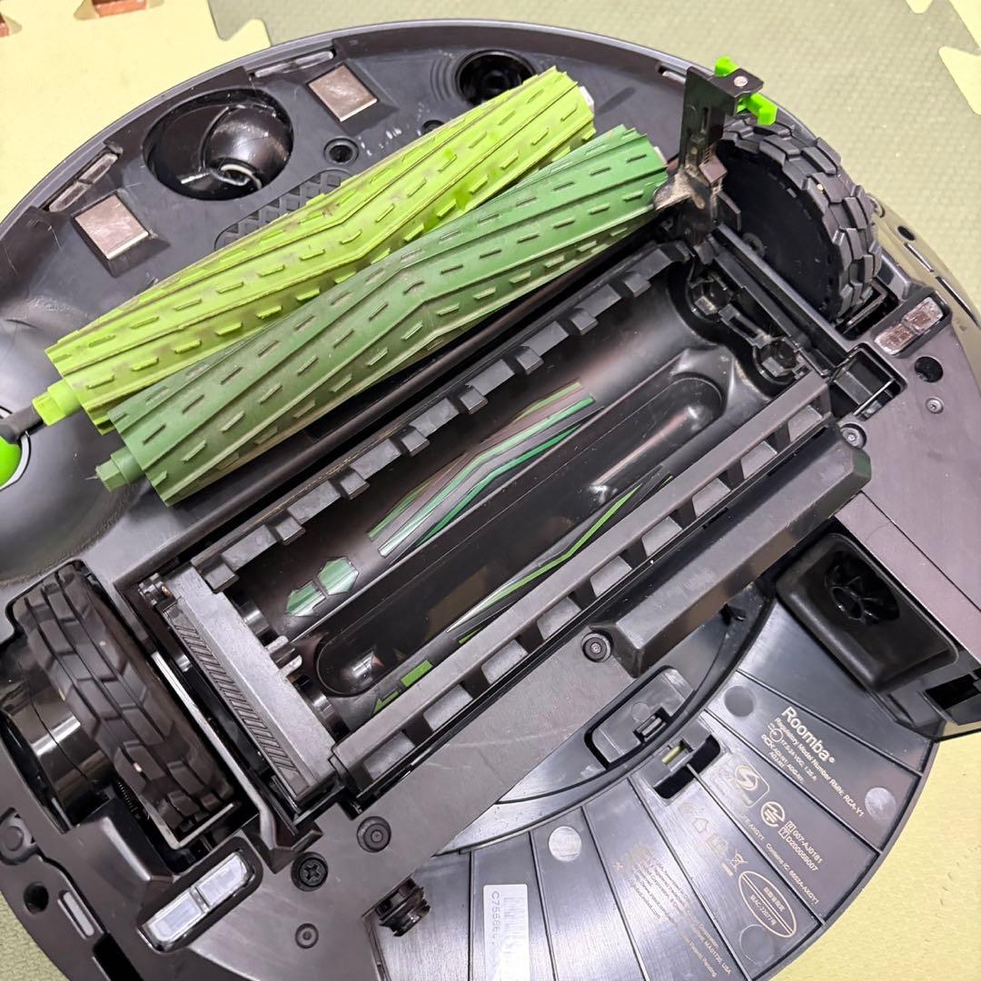 iRobot ルンバ j7+ コンボ　rooba ロボット掃除機クリーンベース