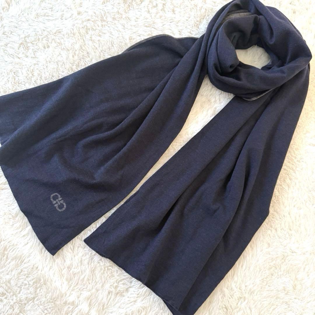 サルヴァトーレ フェラガモ　シルク&カシミヤ マフラー　ガンチーニ　リバーシブル