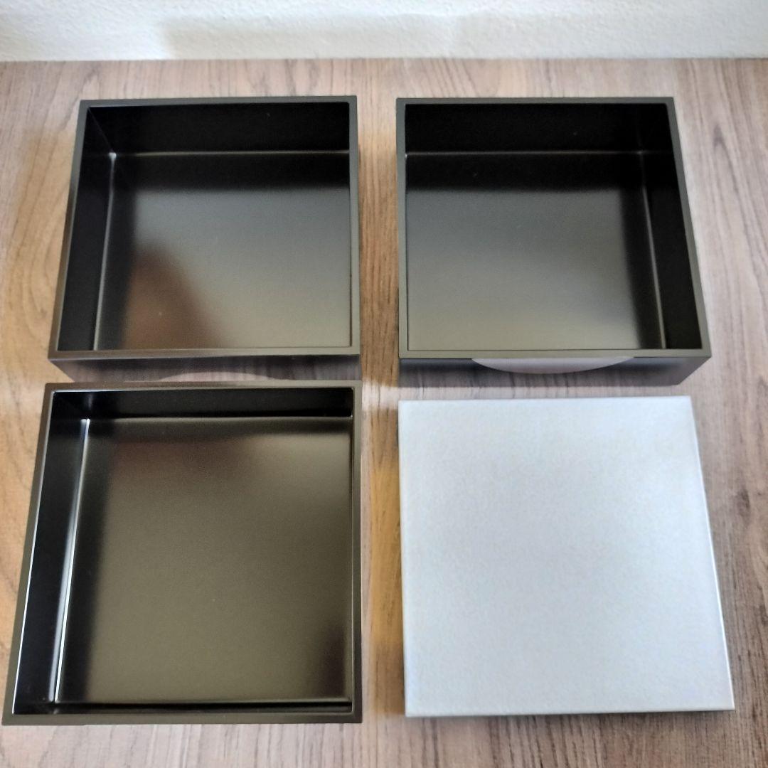 栗原はるみ 三段重 日月柄 重箱 お重 三重 お正月 おせち - メルカリ