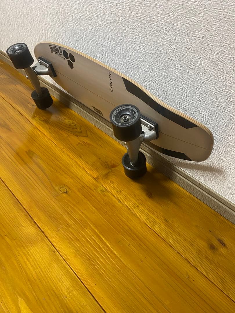 希少Carver アルメリック スケートボード シリアルナンバー030201