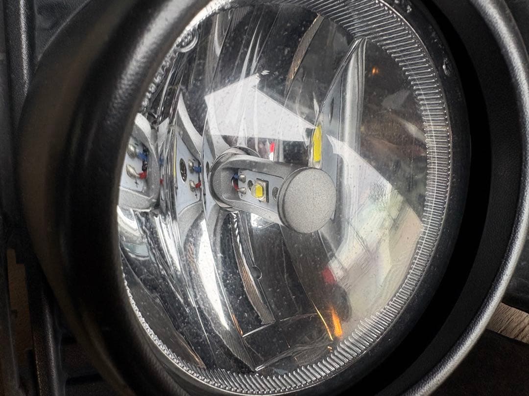 ハイエース 4型 純正フォグランプセット ハーネス・スイッチ付き