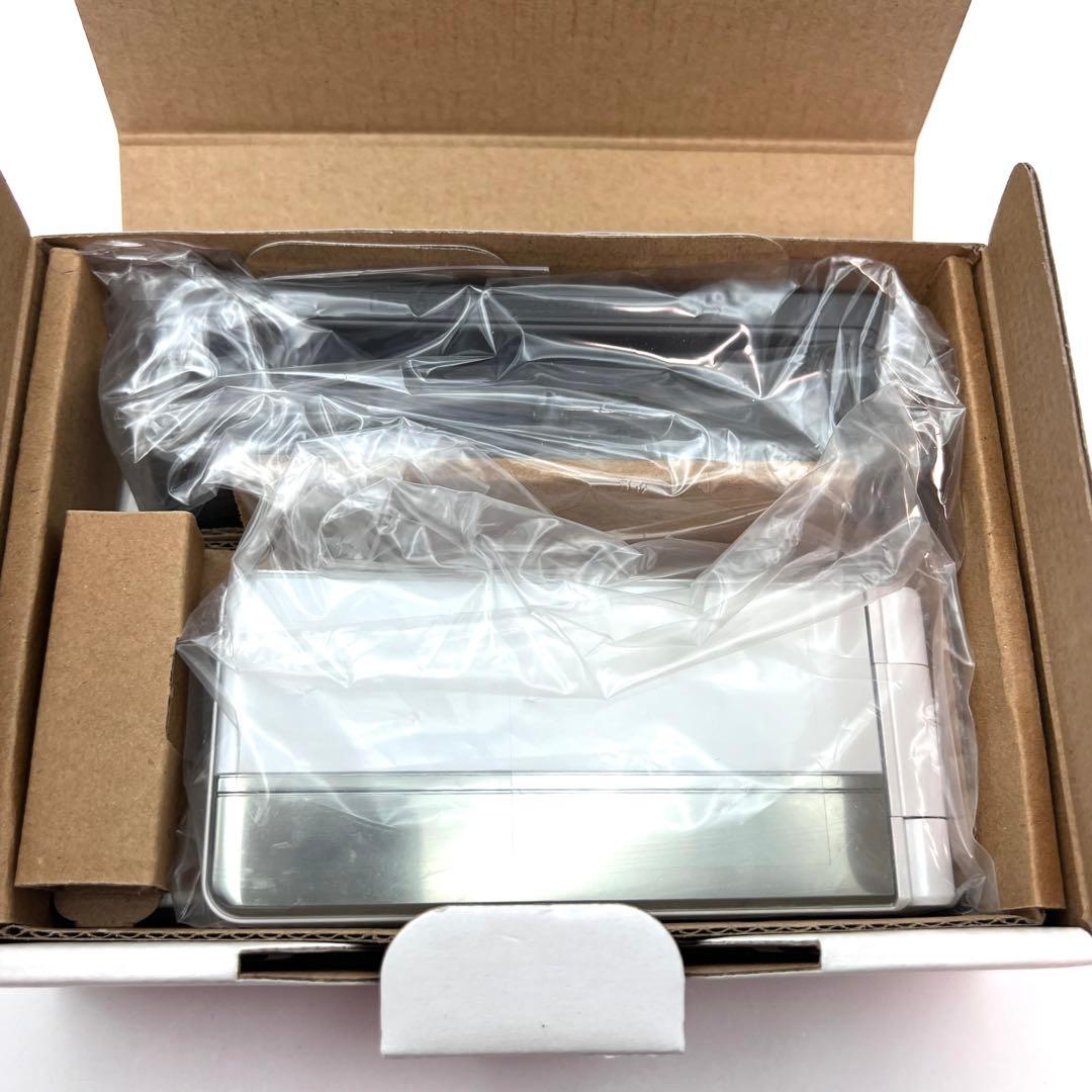 【新品】docomo P-01H ホワイト パナソニック ガラケー