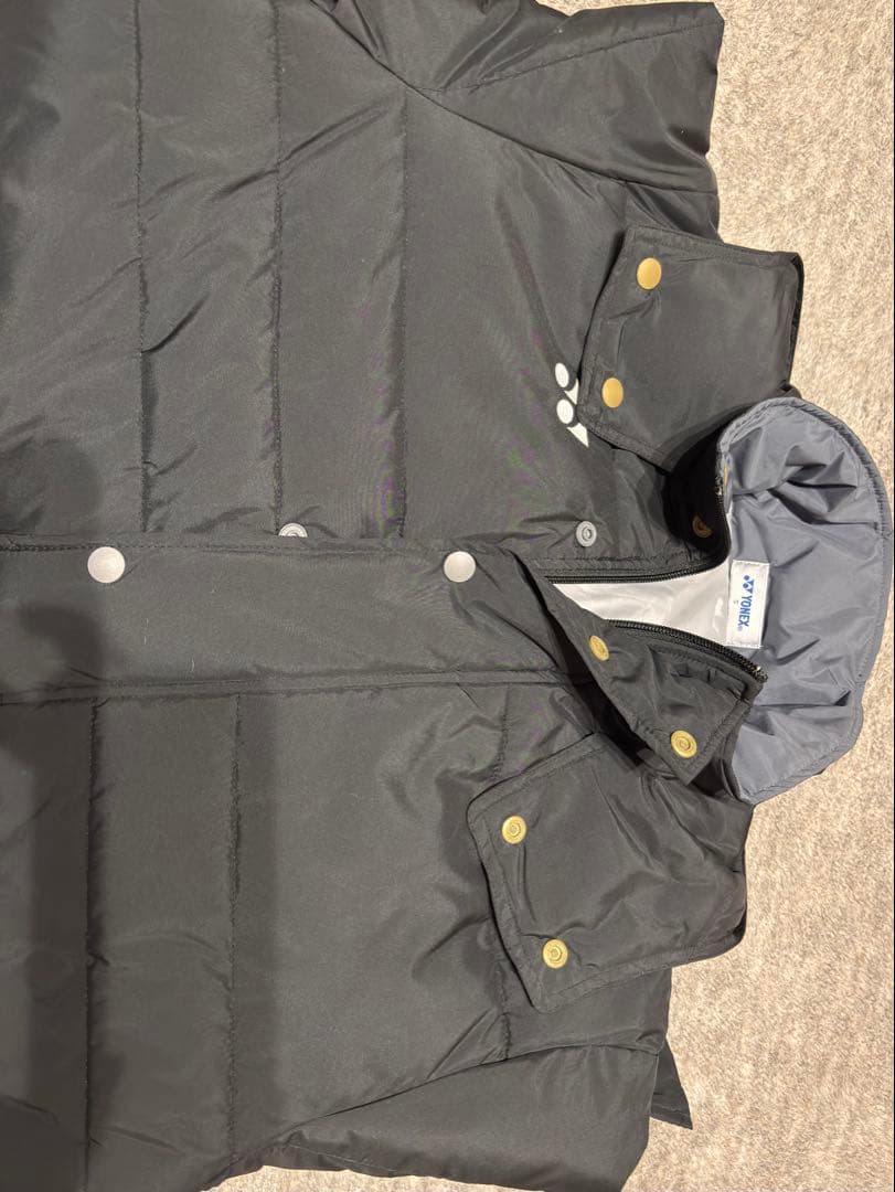 YONEX フード付きダウンジャケット 黒Ｓ