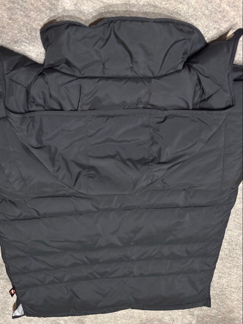 YONEX フード付きダウンジャケット 黒Ｓ