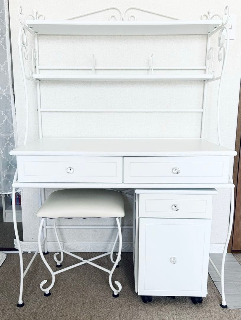 ロートアイアン　デスク　飾り棚　引き出し付き　ホワイト