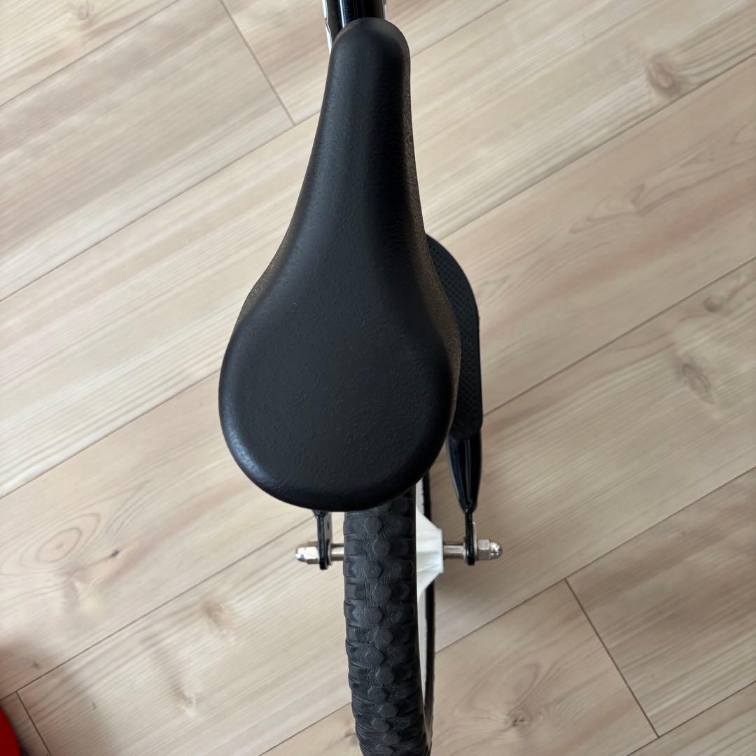 STRIDER バランスバイク PRO 12インチ　ブラック