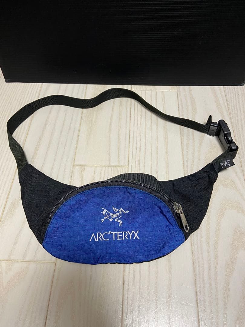希少・美品】ARC'TERYX アーバンファニー
