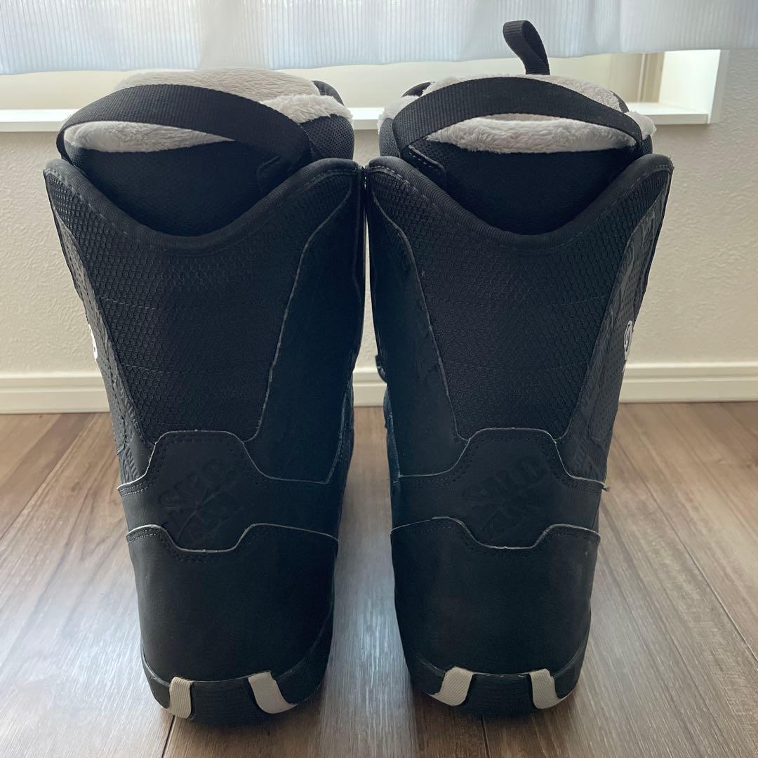 SALOMON サロモン　FACTION スノーボードブーツ　ダイヤル　BOA