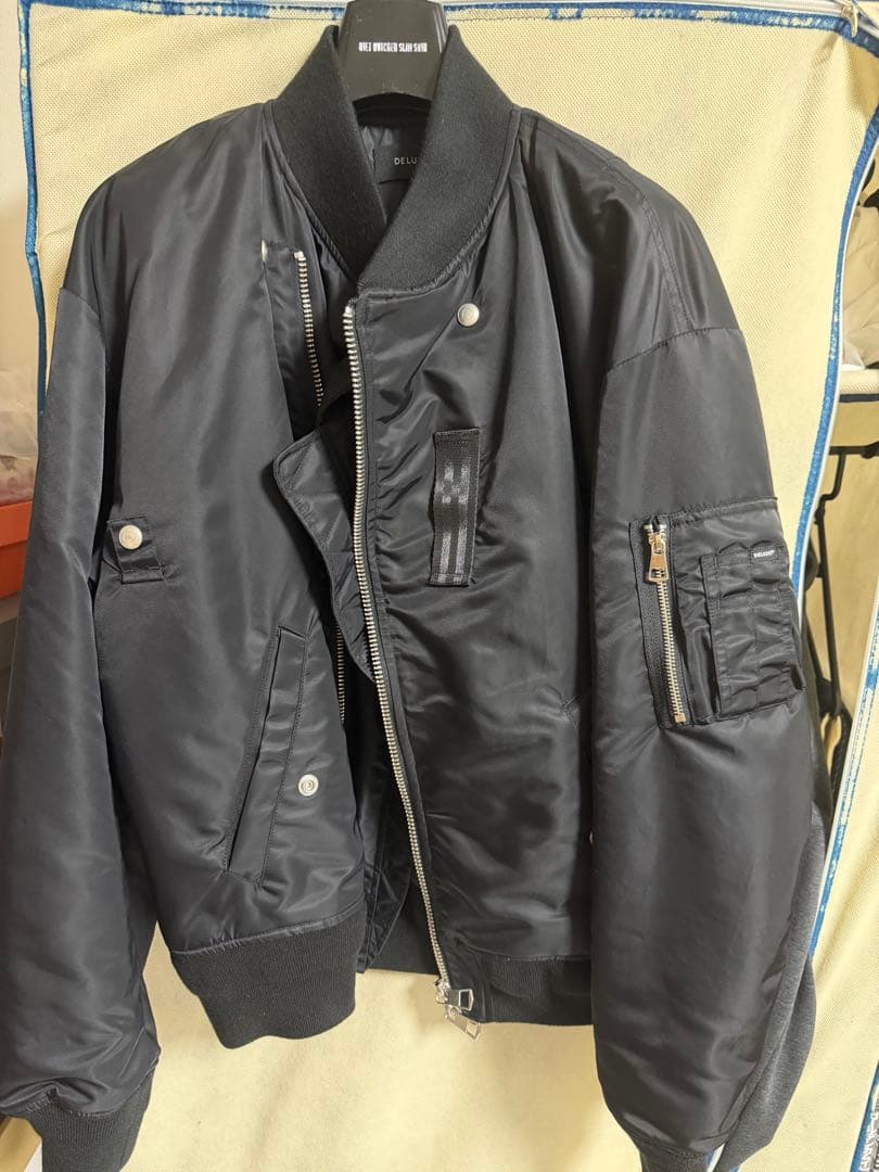 山田蓮愛用デラックスMA-1 ボンバージャケット - メルカリ