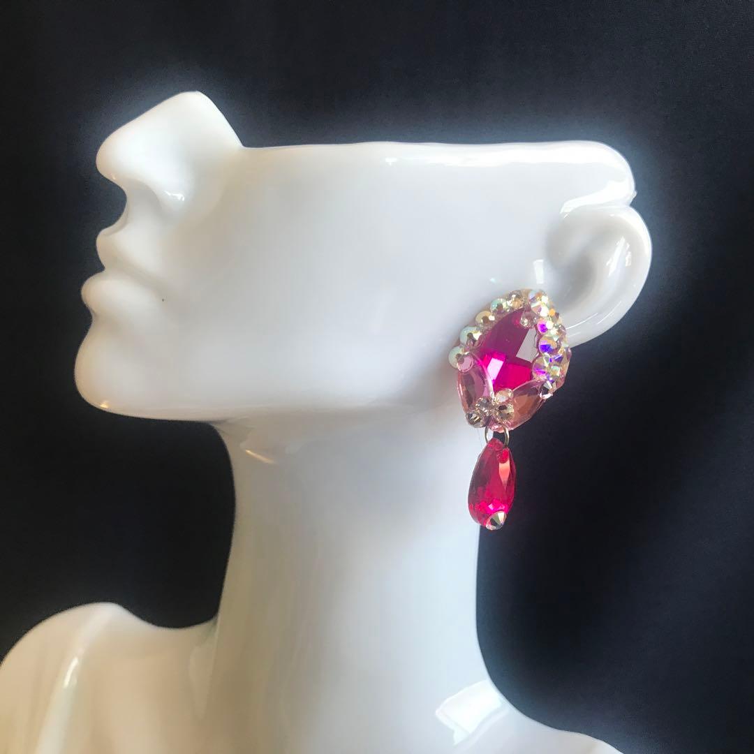 スワロフスキー で飾るピンクピアス　社交ダンス☆ベリーダンス