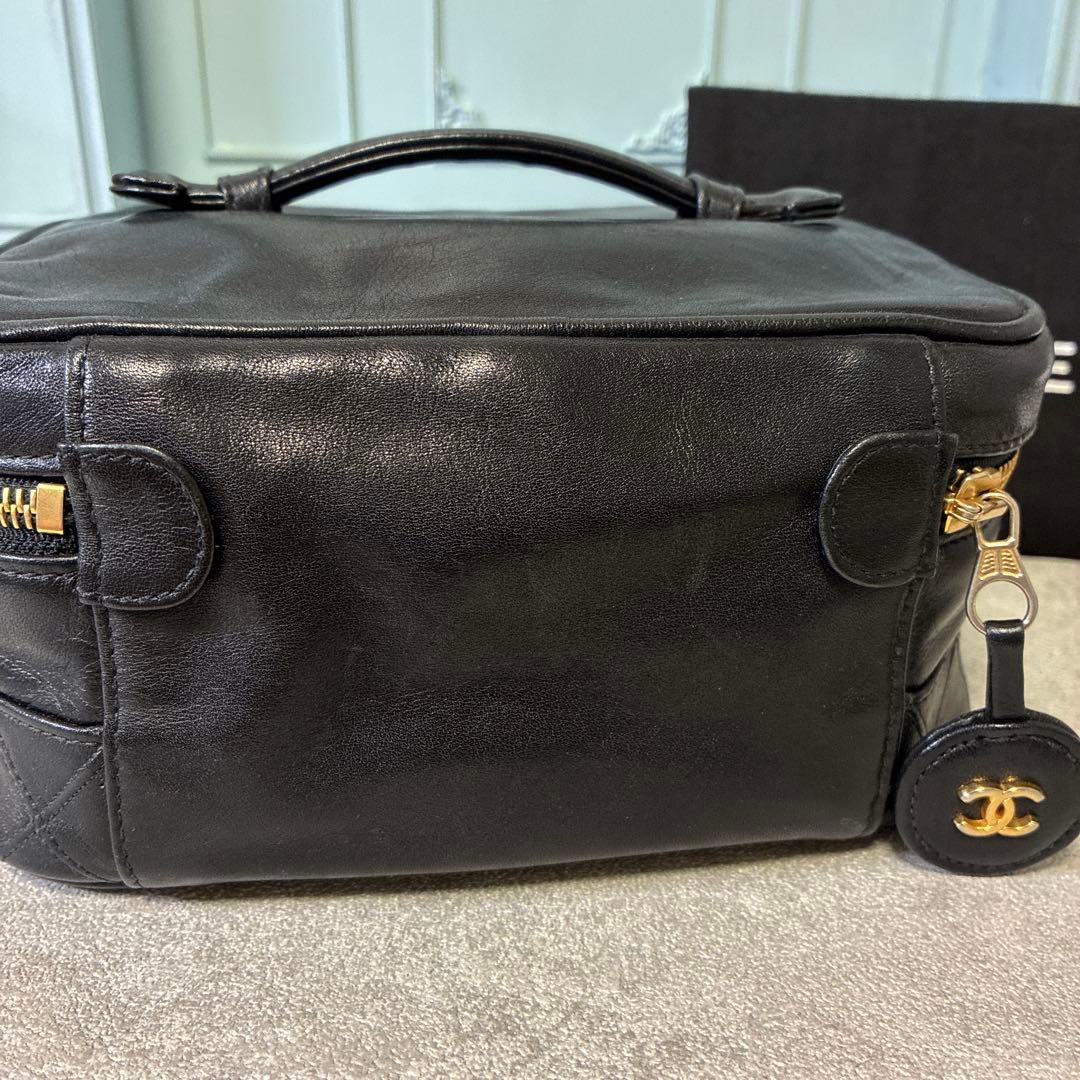 シャネル　CHANEL バニティバッグ
