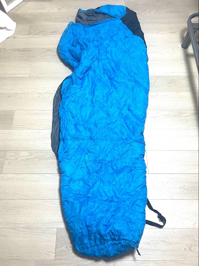 Yu　isuka 寝袋3シーズン