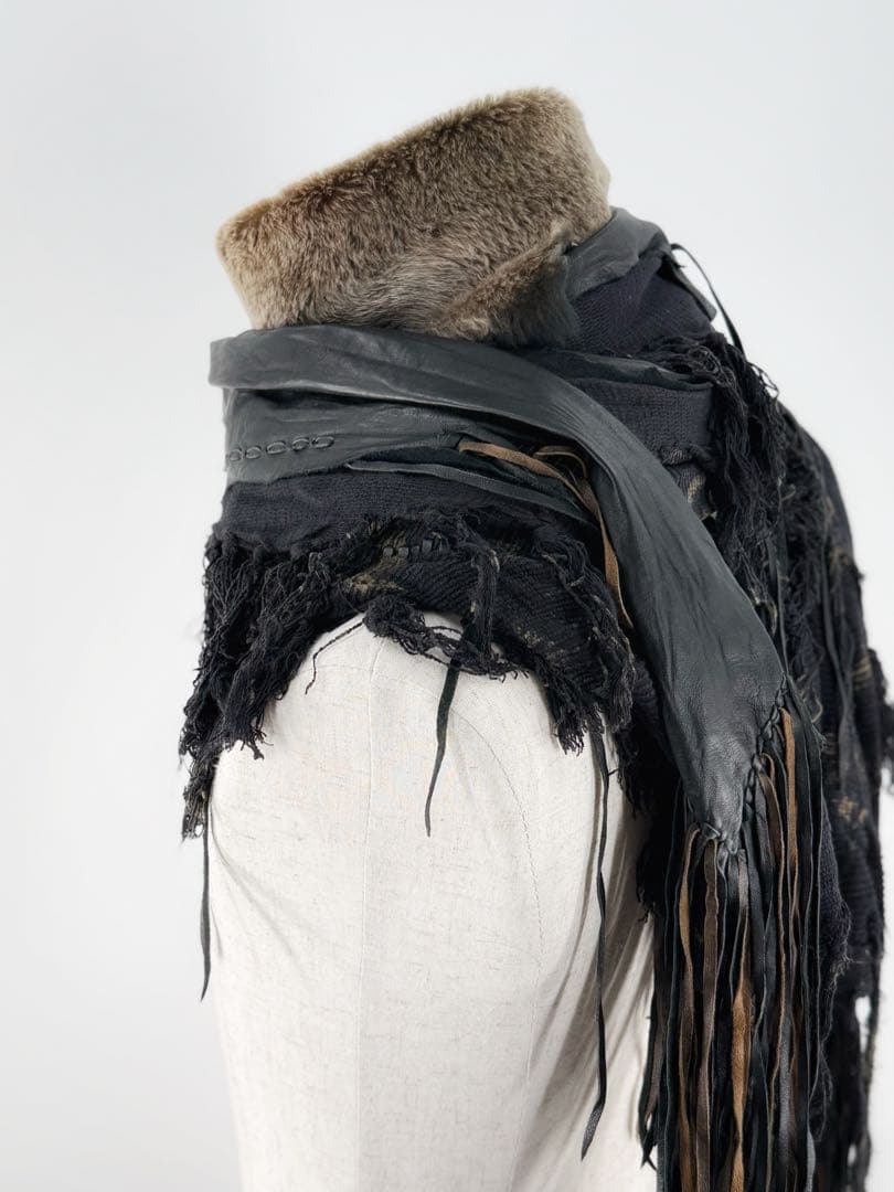 14th Addiction ファー付きレザー混マフラー