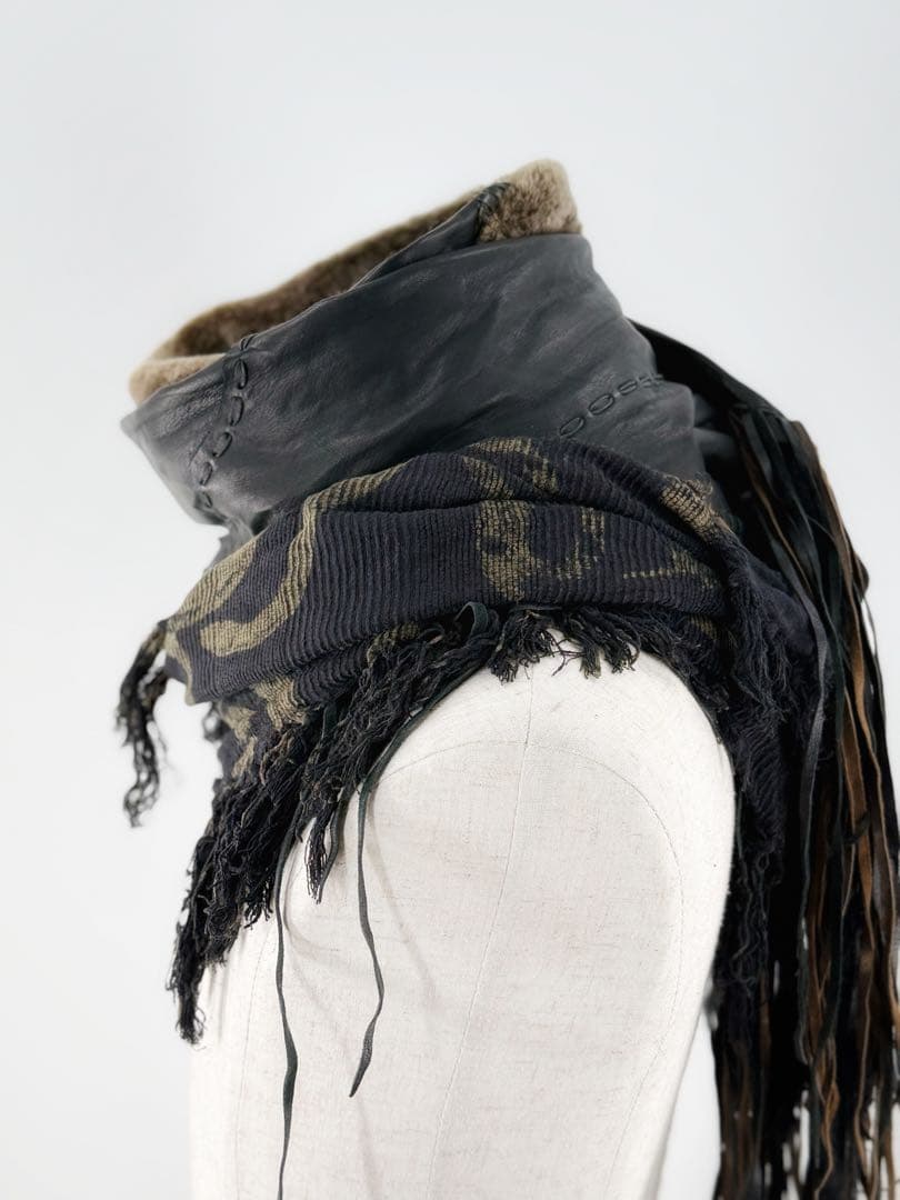 14th Addiction ファー付きレザー混マフラー