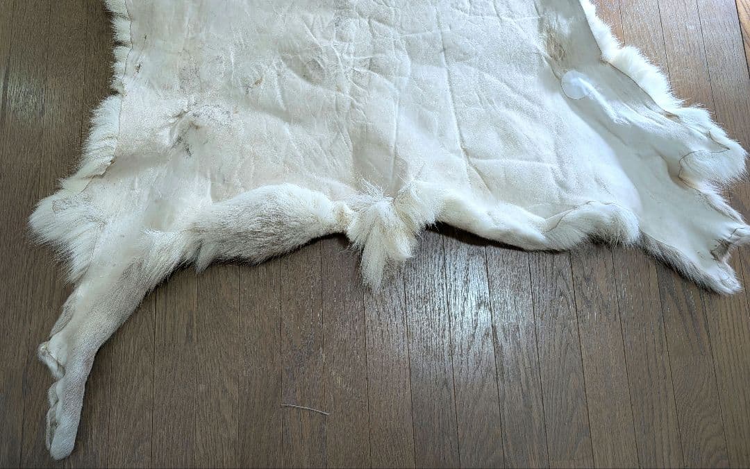 トナカイ特大毛皮 ラグ キャンプ アウトドア