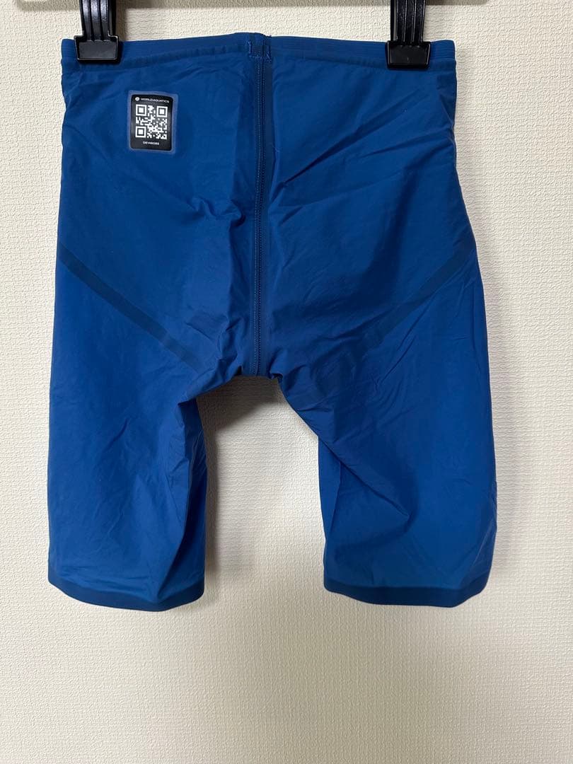 アリーナ／arena 青色　競泳水着