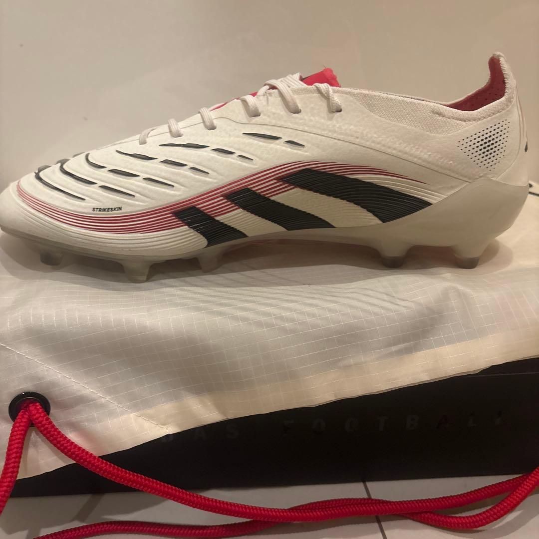 プレデターエリートAG 25.5cm