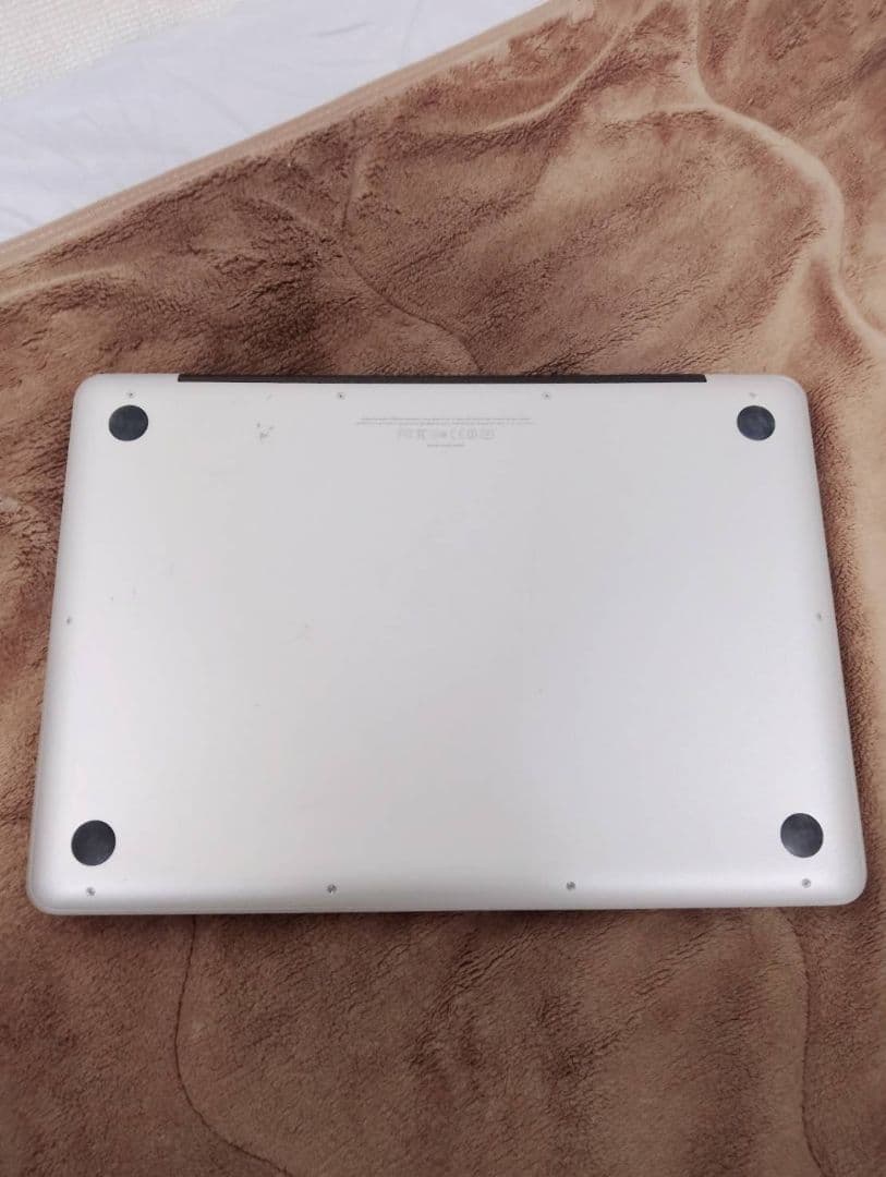 【バッテリー・キーボード交換済み】MacBookPro 13インチ