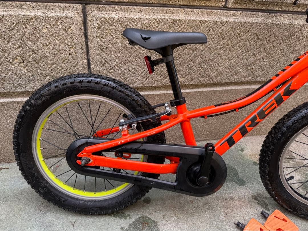 人気トレック16インチ子供車 キッズバイク　MTBトレック Precaliber