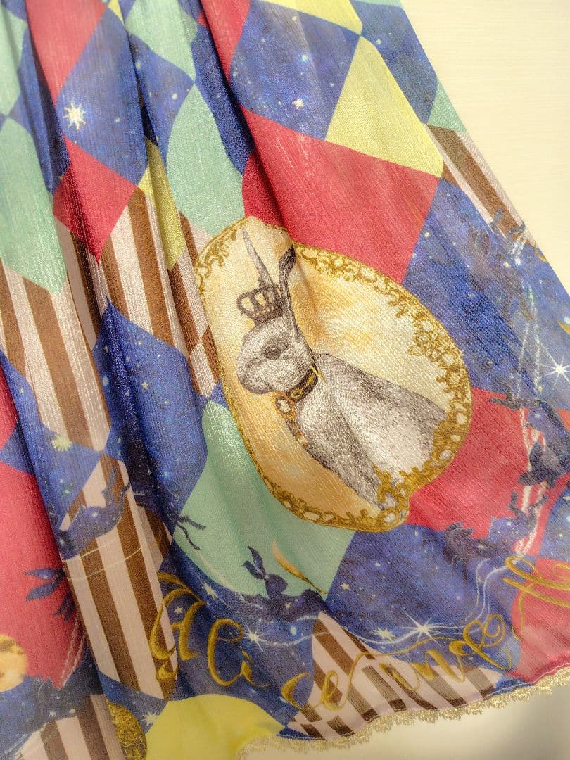 ALICE and the PIRATES Escape スカート