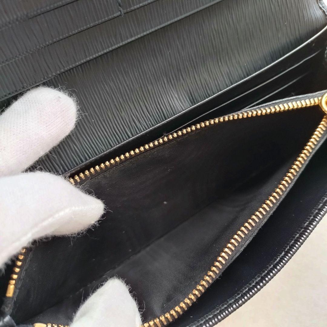 PRADA 長財布 パスケース ゴールドロゴ ブラック ヴイッテロムーブ