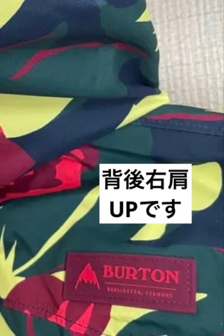 新品・未使用品・Mサイズ・スノボ・BURTON 花柄 フード付きジャケット
