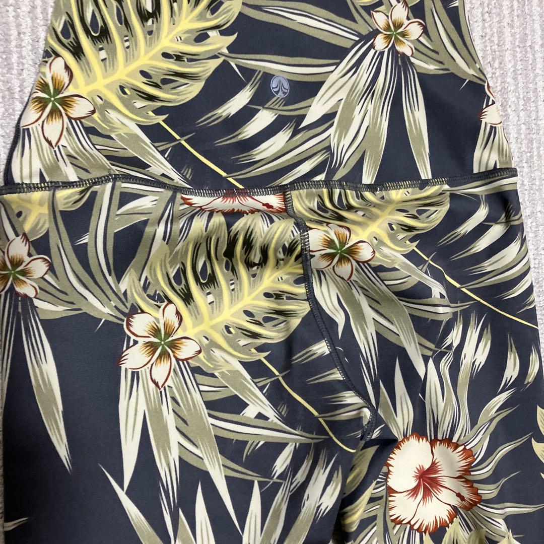 SUKALA スカーラLAVA. トロピカル柄 セットアップ