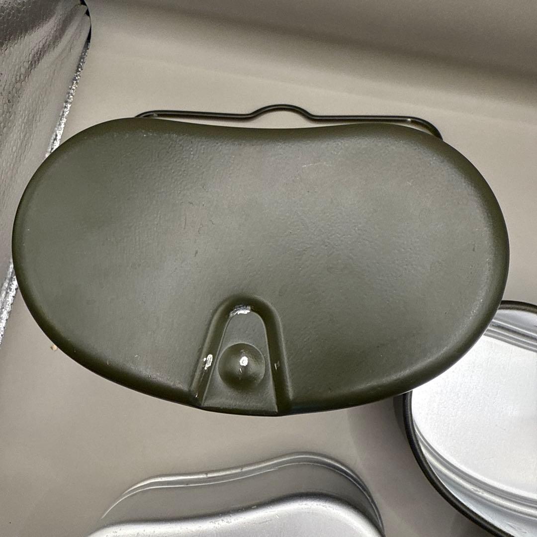 【美品】【レア】ドイツ軍 アルミ飯盒 OSIM75 メスキット　はんごうキャンプ