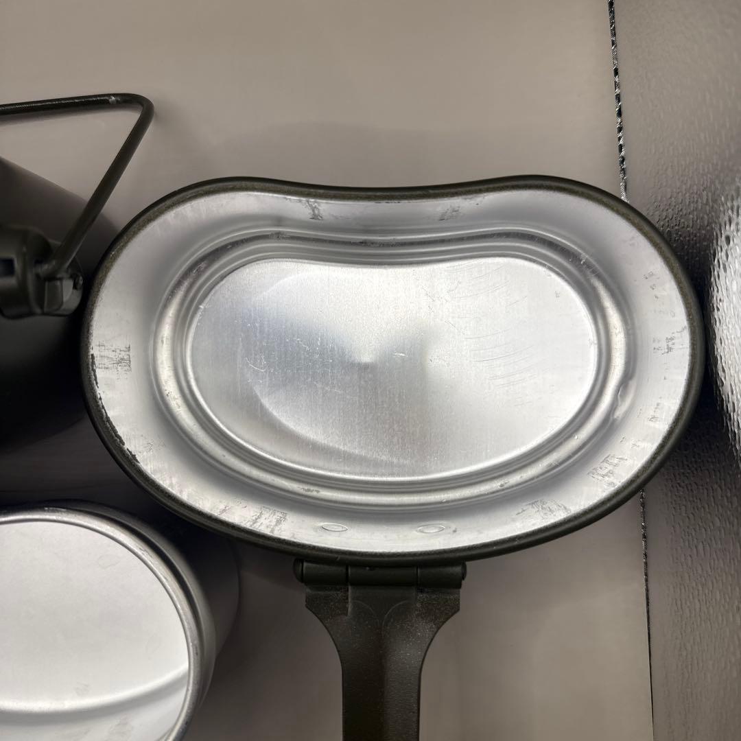 【美品】【レア】ドイツ軍 アルミ飯盒 OSIM75 メスキット　はんごうキャンプ