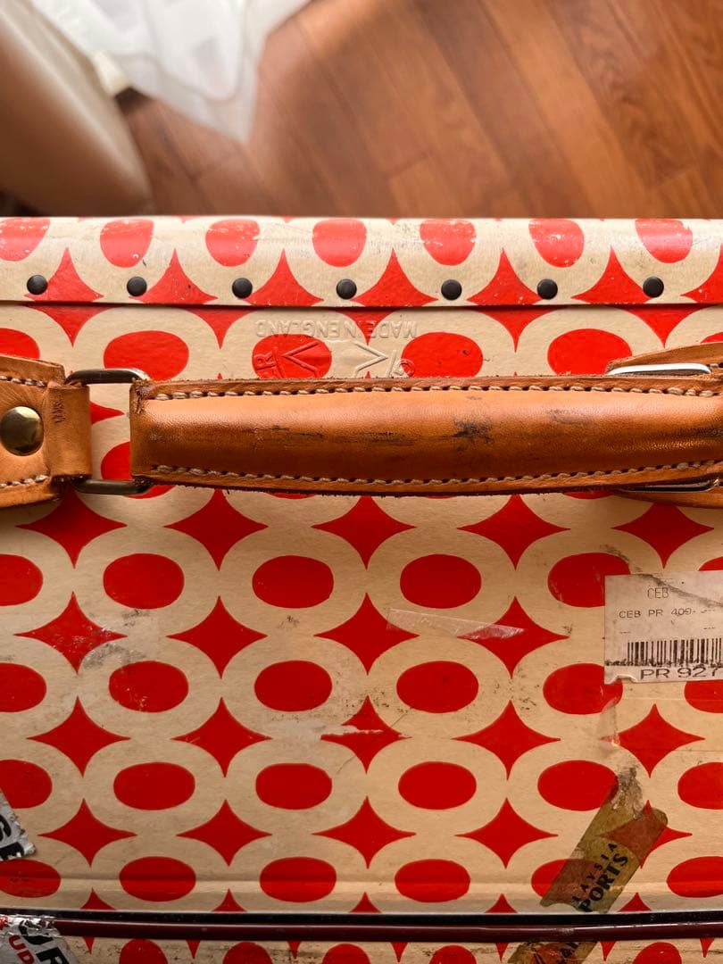 グローブトロッター x イーリーキシモト XL 2輪スーツケース