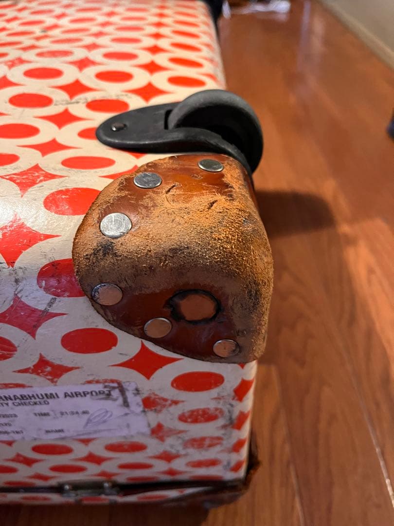 グローブトロッター x イーリーキシモト XL 2輪スーツケース