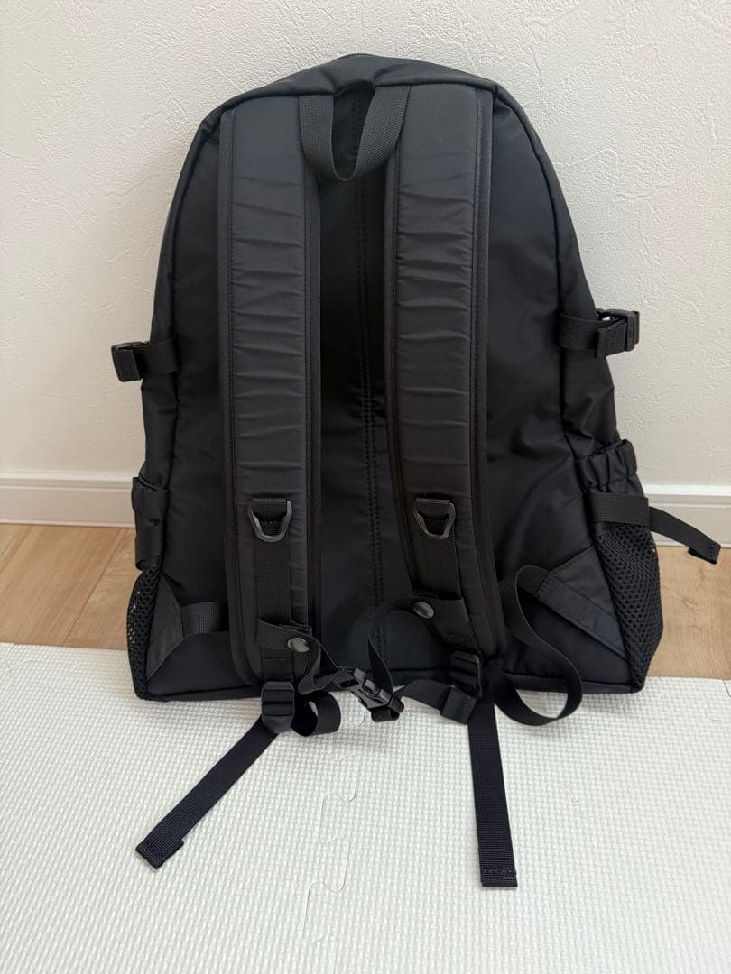 FREDRIK PACKERS ブラックリュック