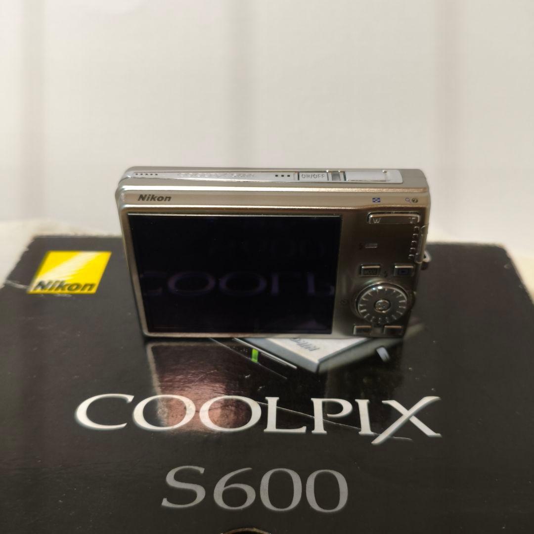 Nikon COOLPIX S600 コンパクトデジタルカメラ