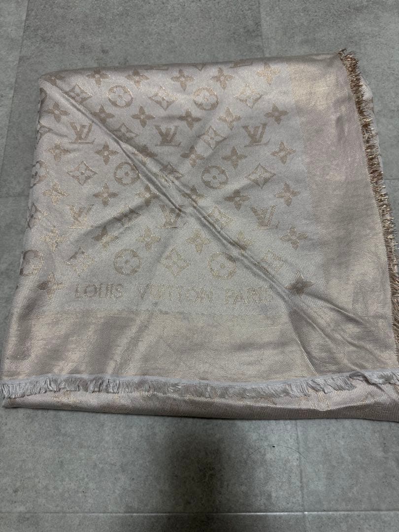 極美品　ルイヴィトン 大判ストール　モノグラム　140×140cm