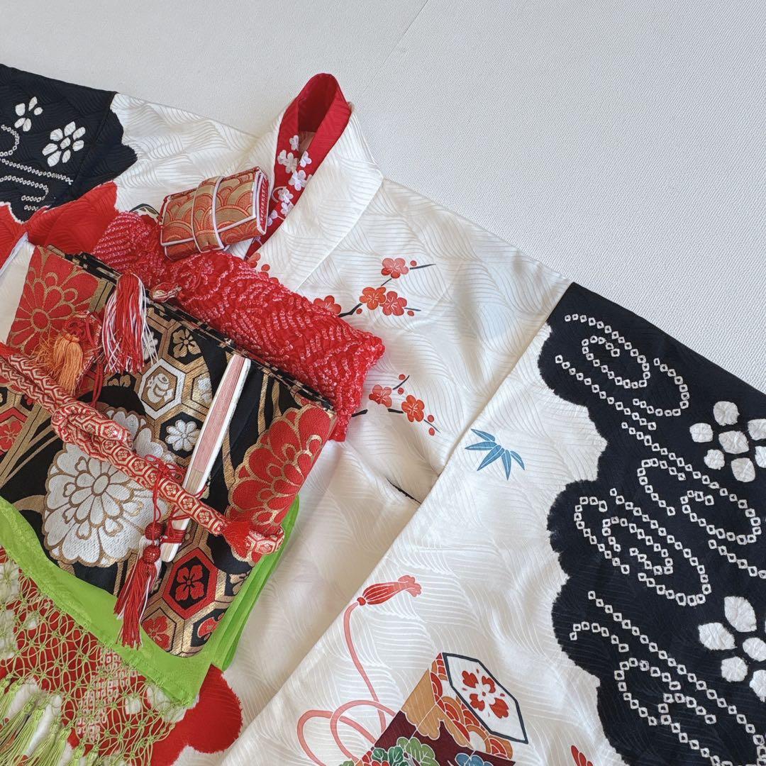 フルセット　七五三　７歳女の子　白地　しぼり貝合せ　丸帯黒地　簡単半襟　7301