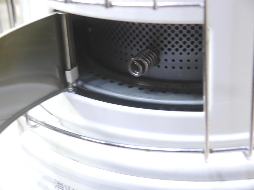 送料無料◇2014年◇コロナ ホワイト石油ストーブ 手動ダイヤル式