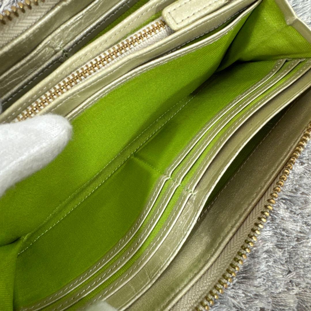 希少 Vivienne Westwood FROGS 長財布 ラウンドファスナー