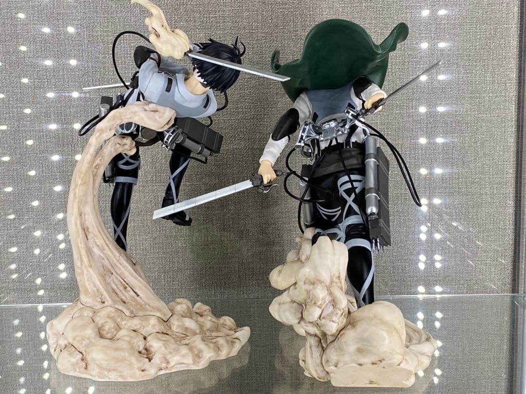 進撃の巨人 リヴァイ ハンジ フィギュアセット