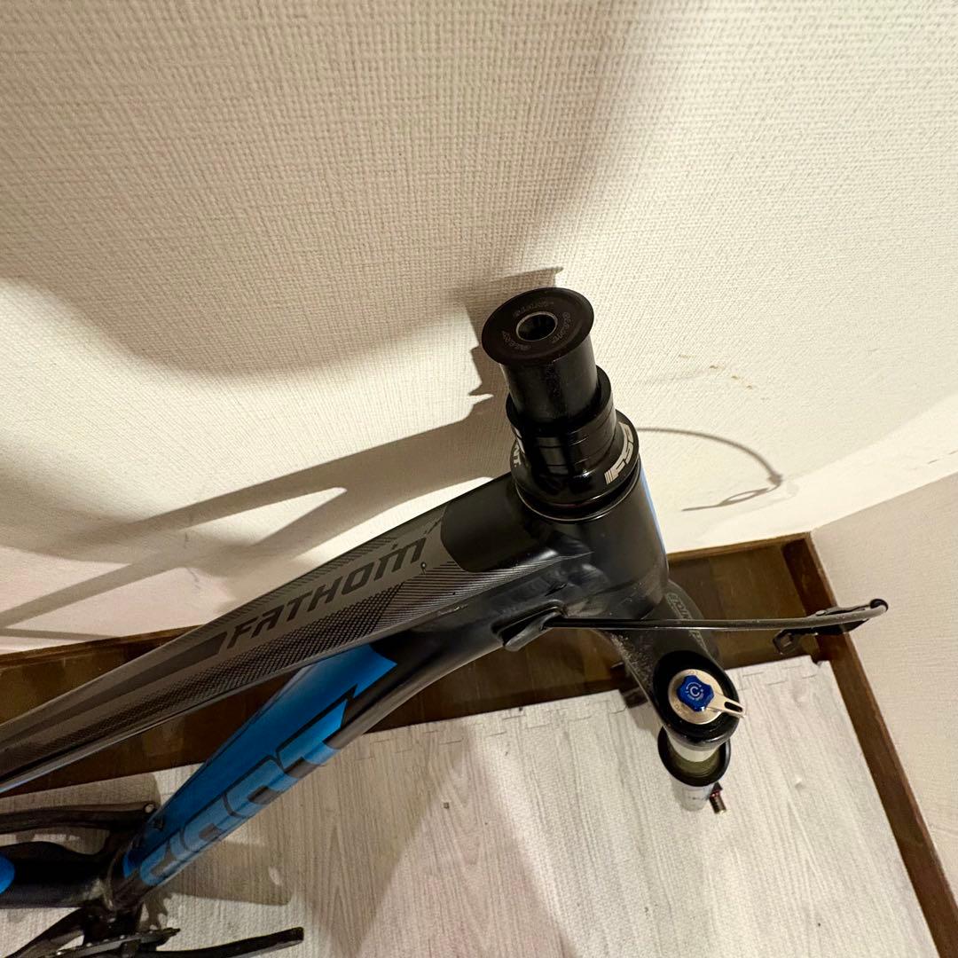 GIANT FATHOM 1 MTBフレームセット27.5インチ