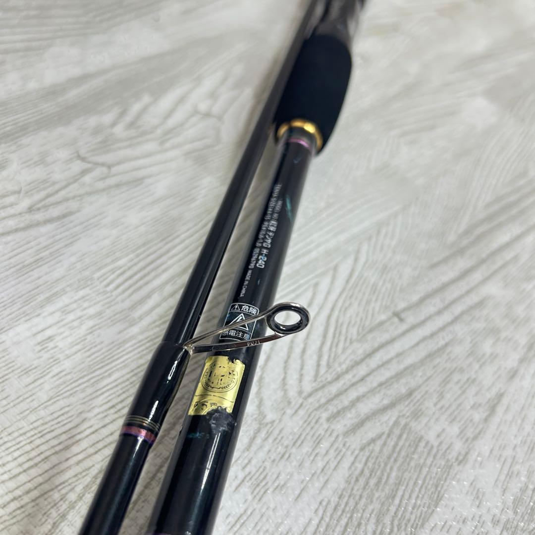 【中古美品】DAIWA 紅牙テンヤゲーム H-240 2.40m